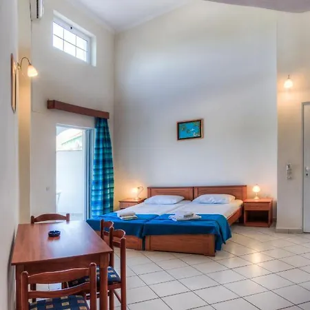 George And Dawn Lithakia (Zakynthos)